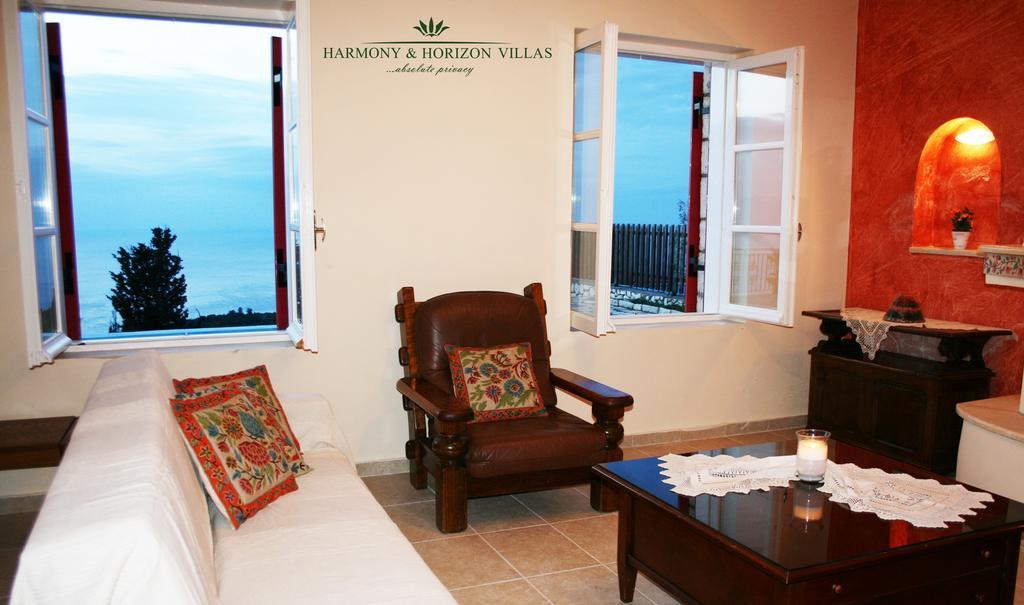 Harmony And Horizon Villas Athánion Esterno foto