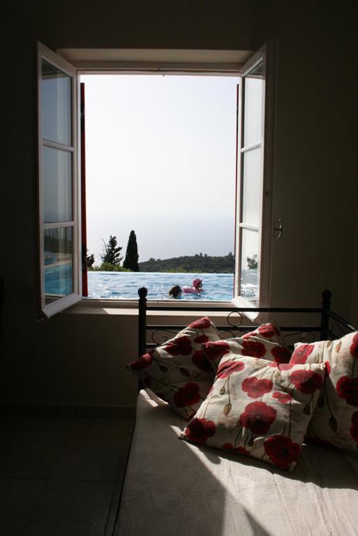 Harmony And Horizon Villas Athánion Esterno foto
